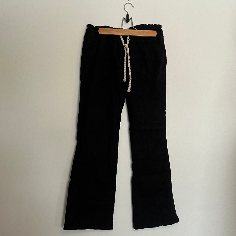 Roxy. Beach Cover Up Pants. Black. Tie Front. Size Medium. Womens.